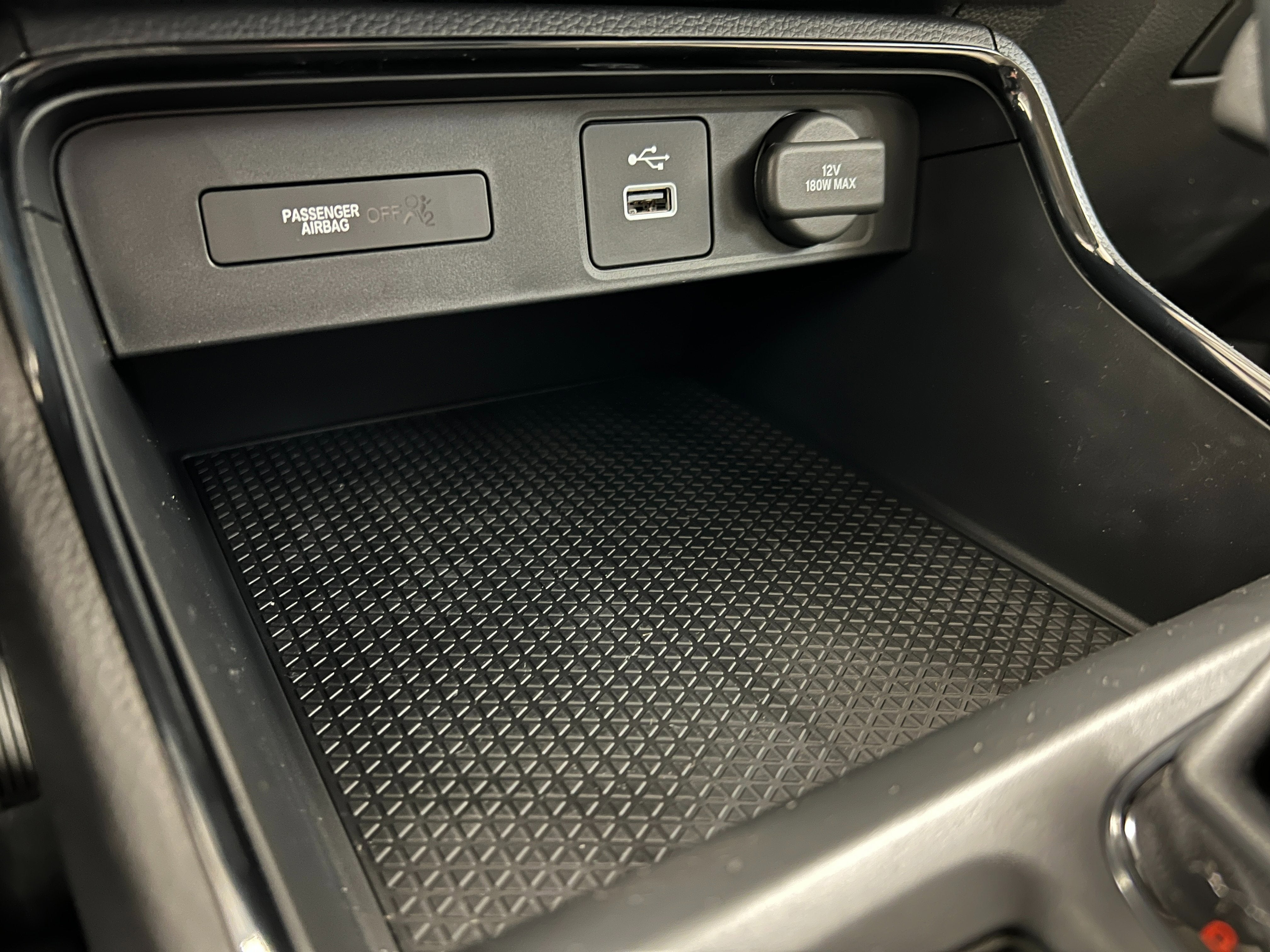 2025 Honda CR-V LX - Photo 18