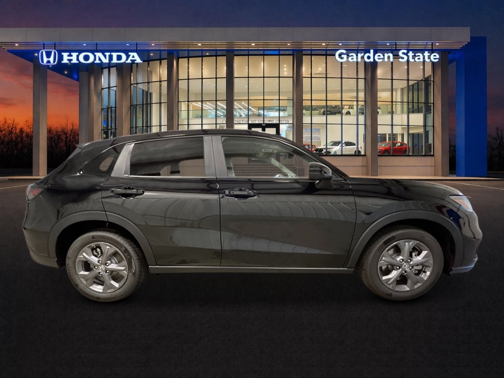 2027 Honda HR-V LX In-Transit