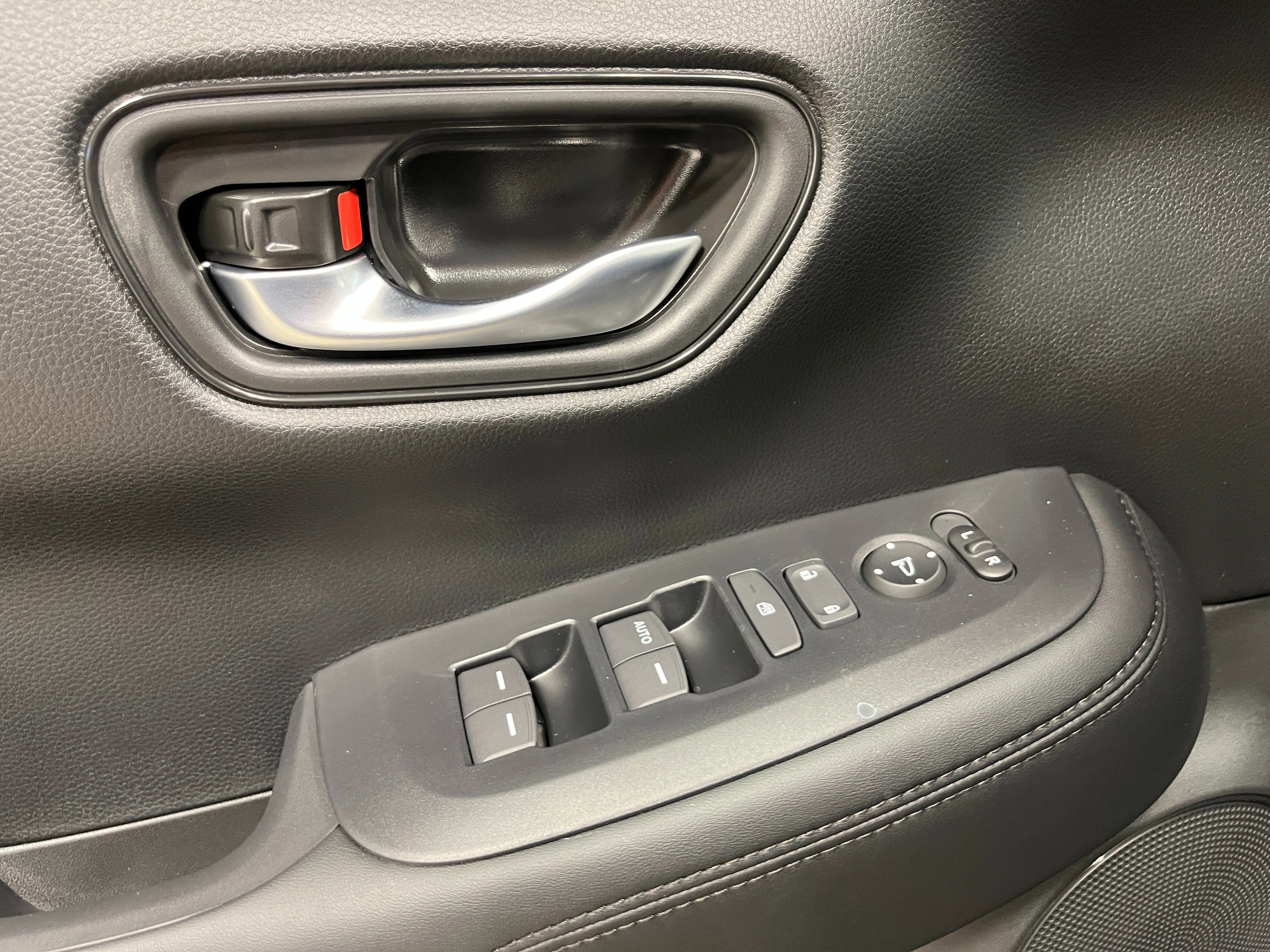 2026 Honda HR-V LX