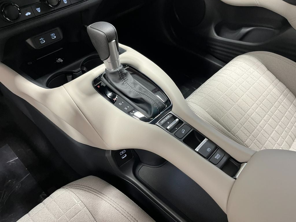 2027 Honda HR-V LX