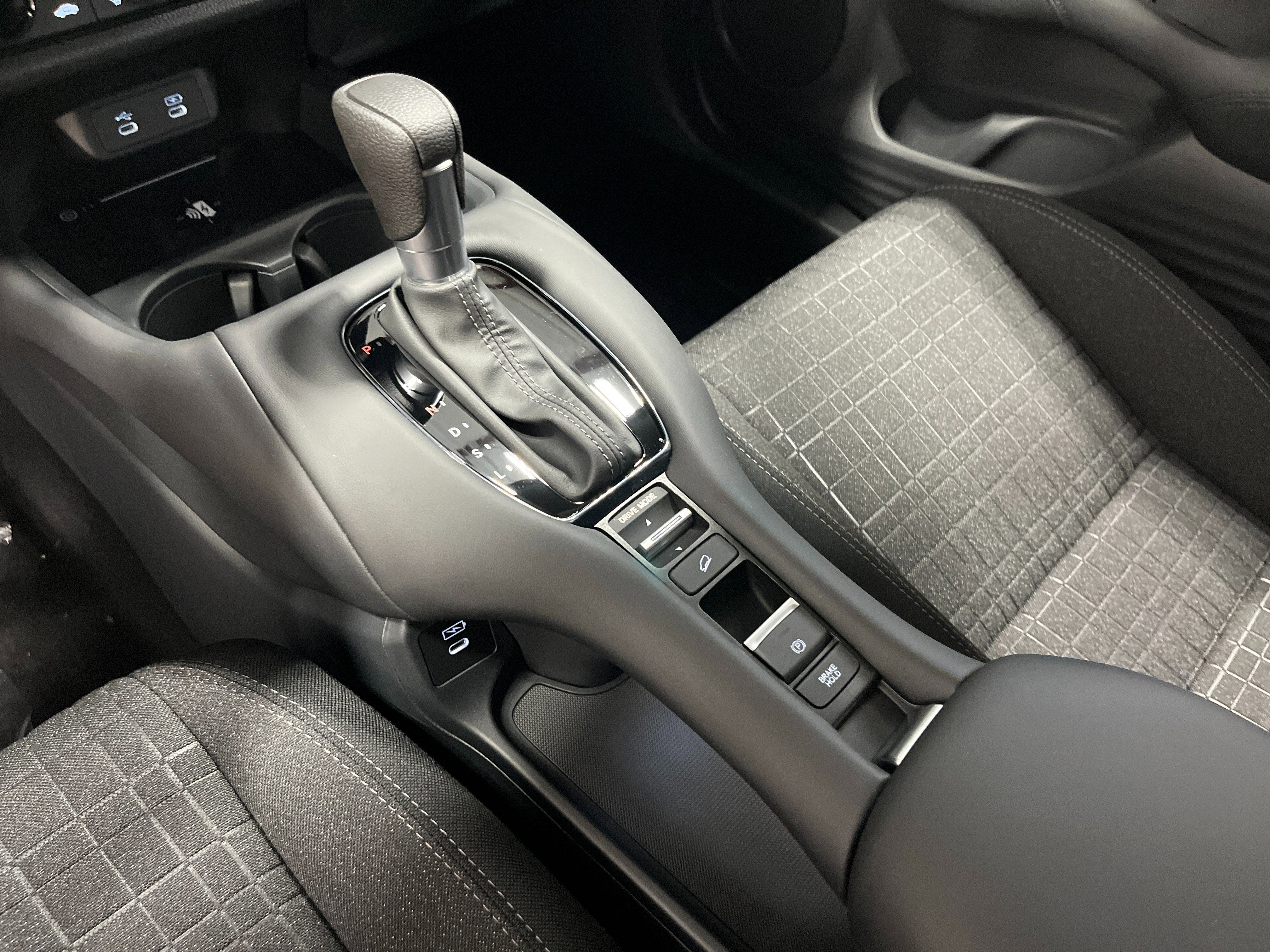 2026 Honda HR-V LX