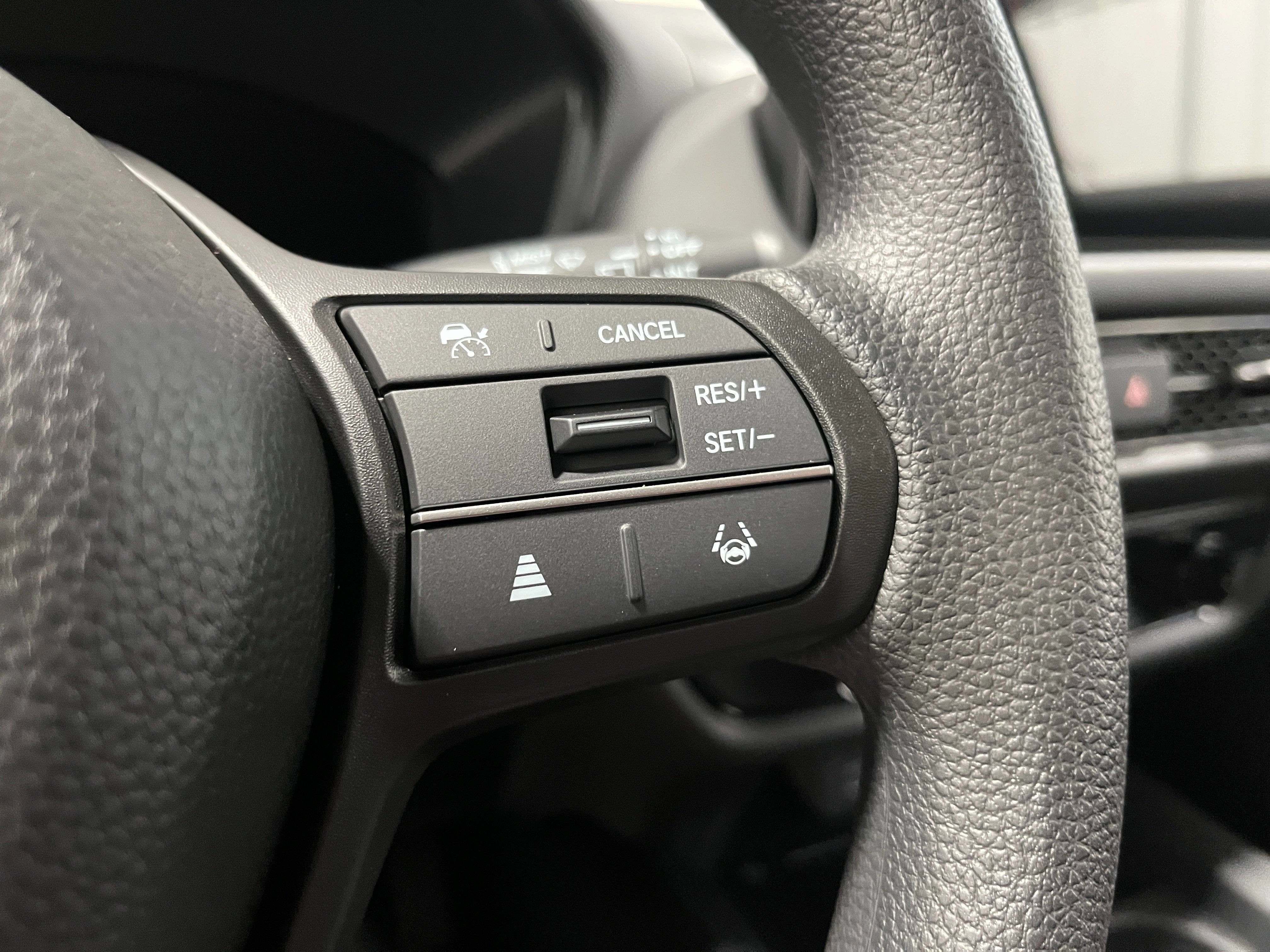 2026 Honda HR-V LX