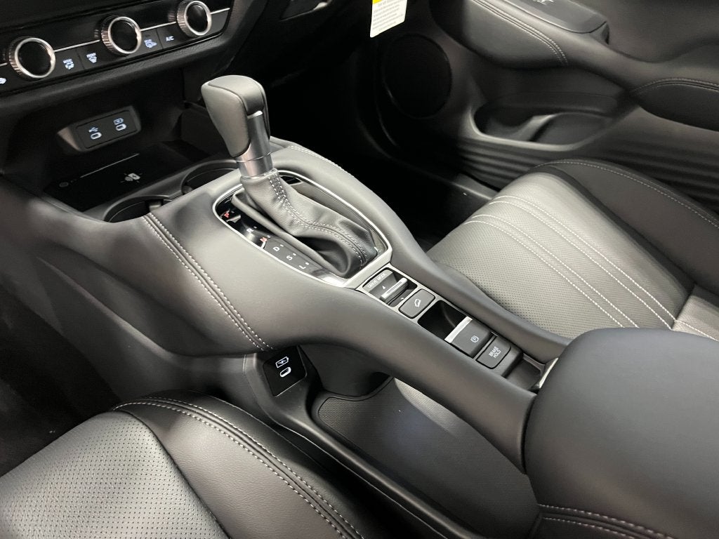 2027 Honda HR-V EX-L In-Transit