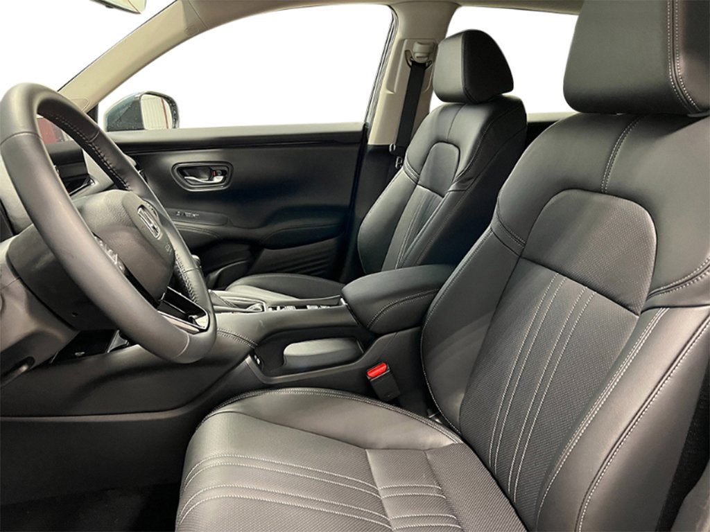 2025 Honda HR-V EX-L - Photo 12