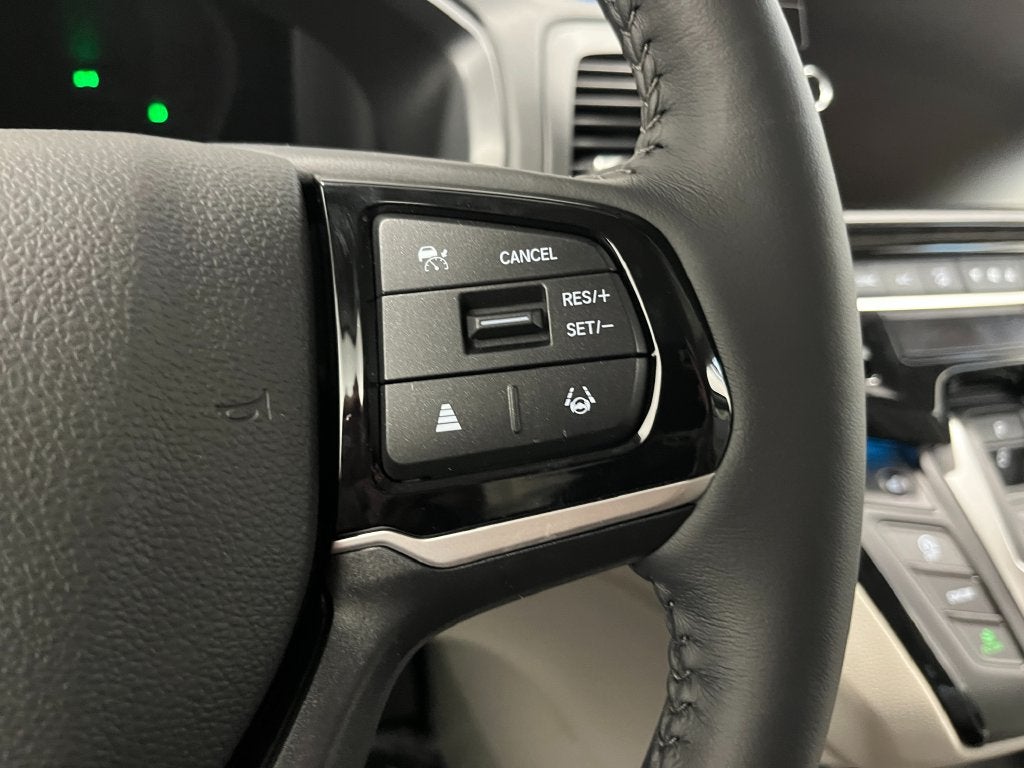 2027 Honda Odyssey Touring In-Transit