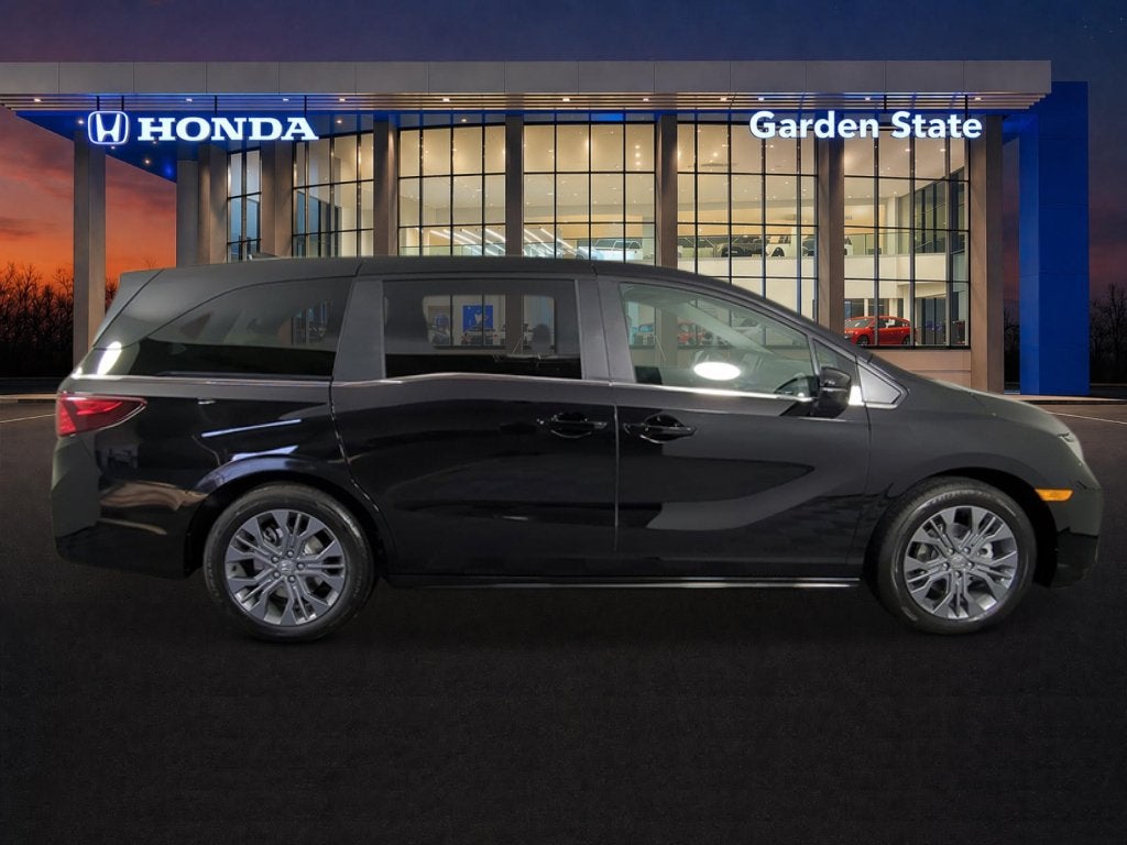 2027 Honda Odyssey Touring In-Transit