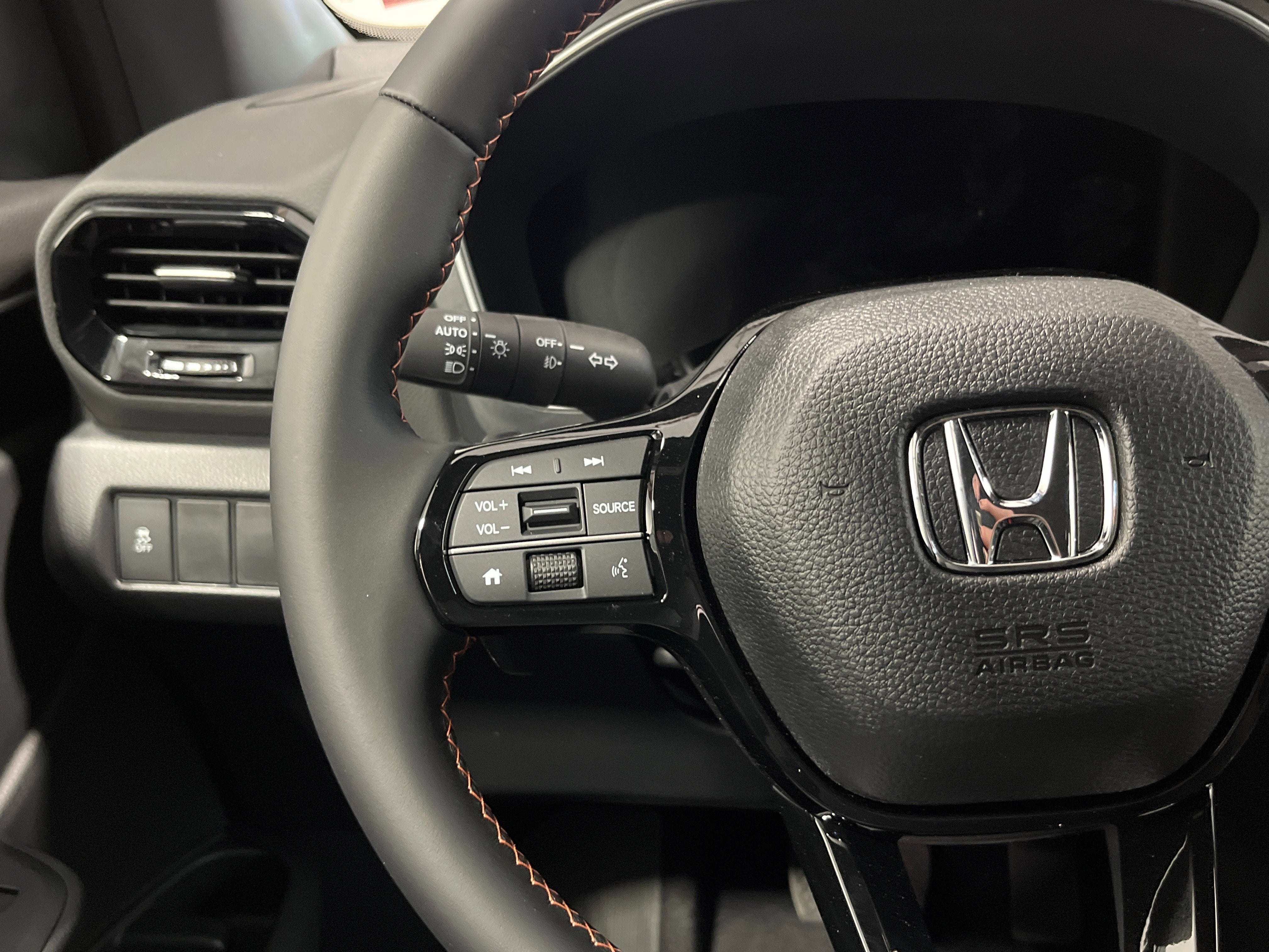2025 Honda Pilot Sport