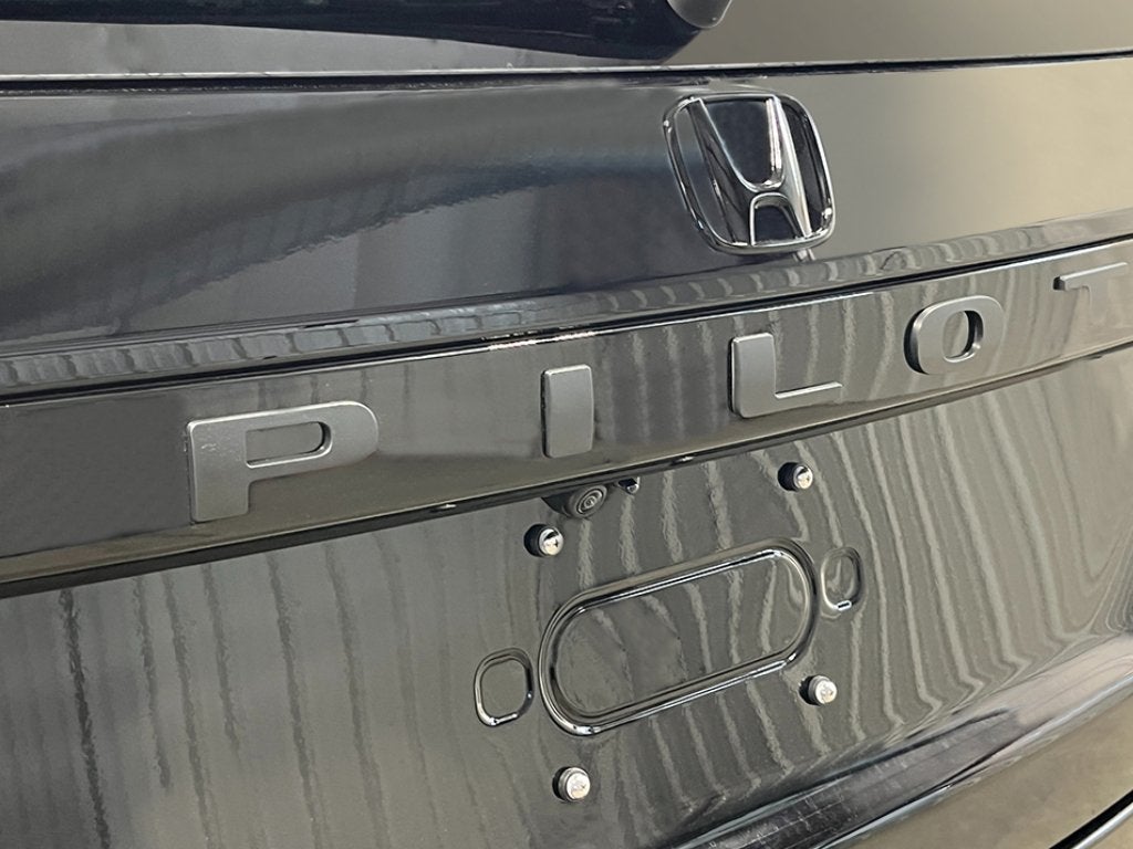 2026 Honda Pilot Touring In-Transit