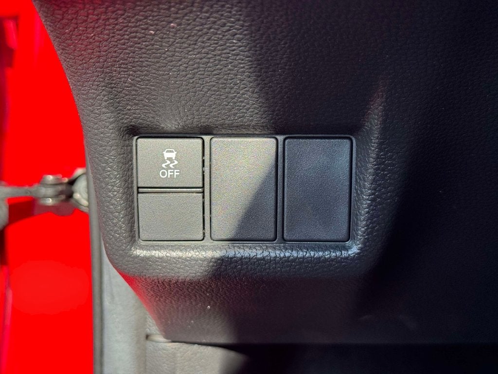 2025 Honda Civic Hatchback Sport - Photo 13