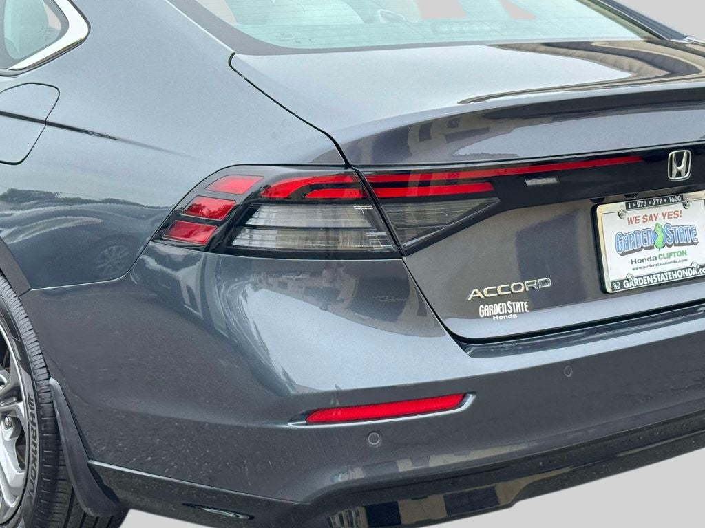 2023 Honda Accord Hybrid EX-L - Photo 8