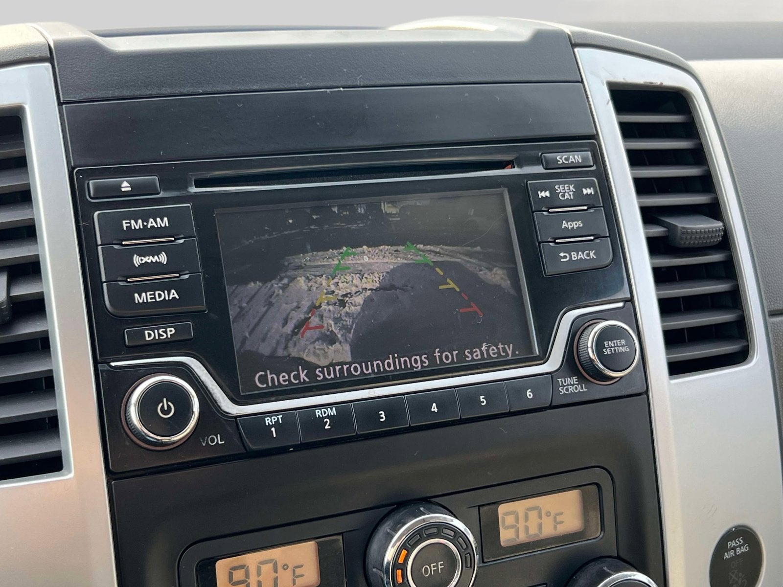 2016 Nissan Frontier SV