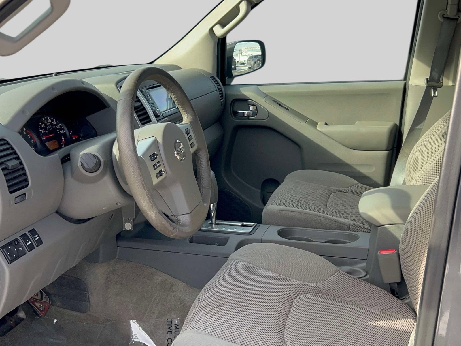 2016 Nissan Frontier SV