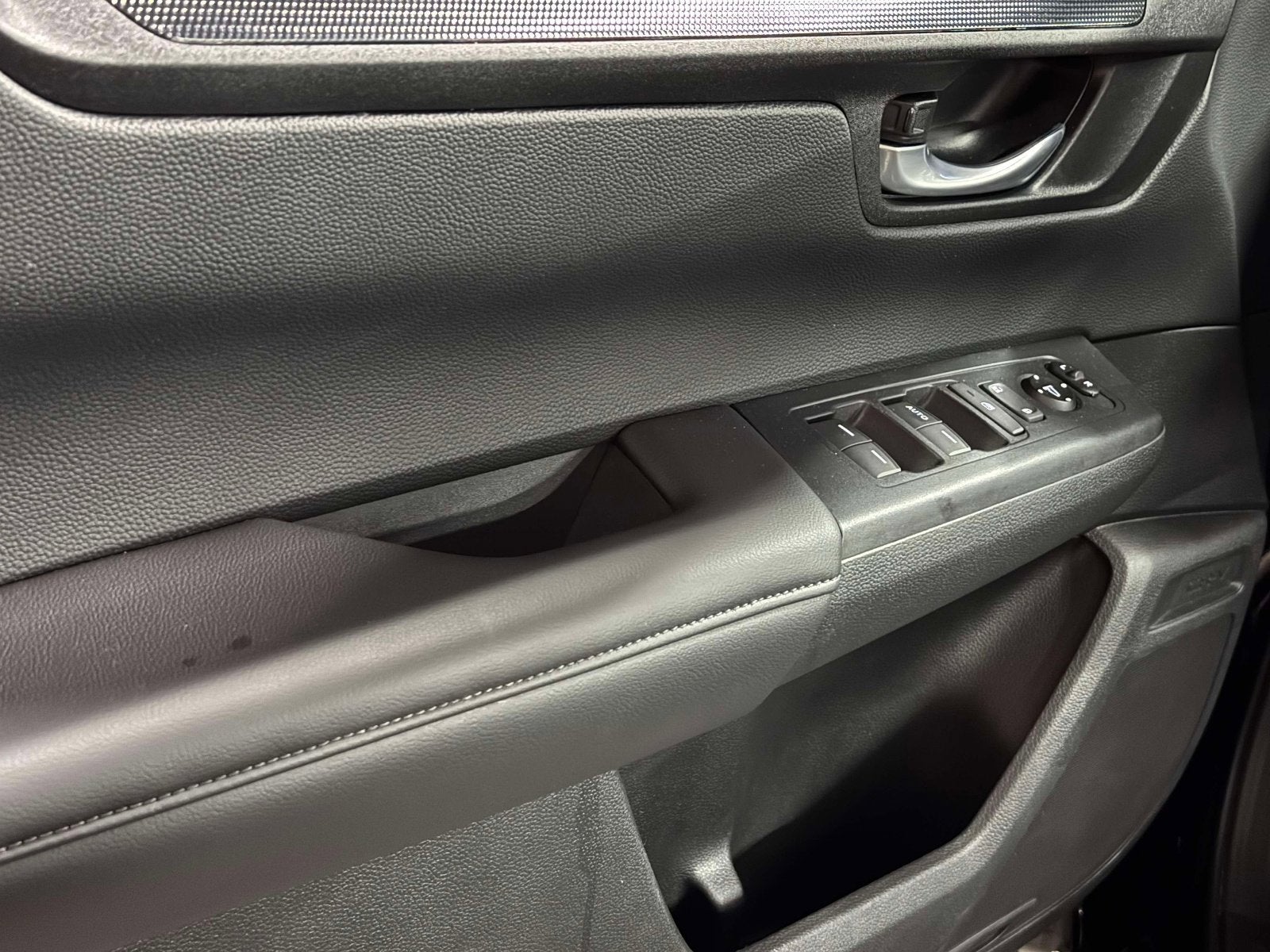 2023 Honda CR-V LX