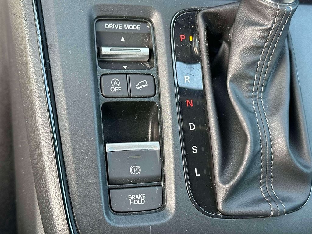 2025 Honda CR-V LX - Photo 25