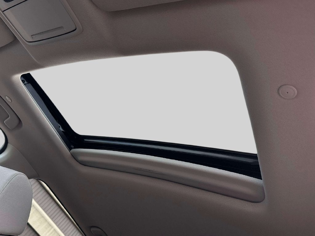 2025 Honda CR-V EX - Photo 17