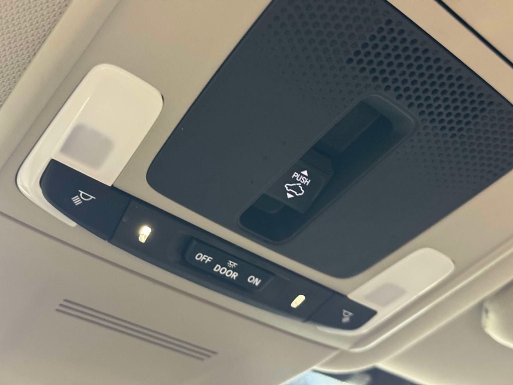 2024 Honda CR-V EX-L - Photo 11