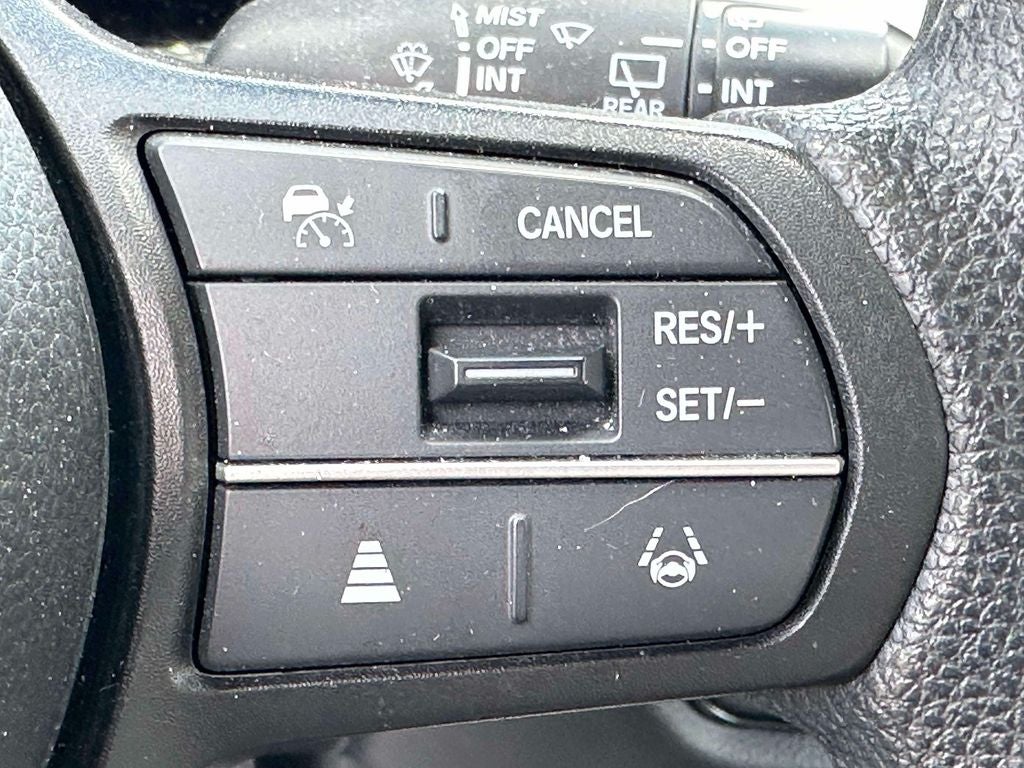 2023 Honda HR-V LX