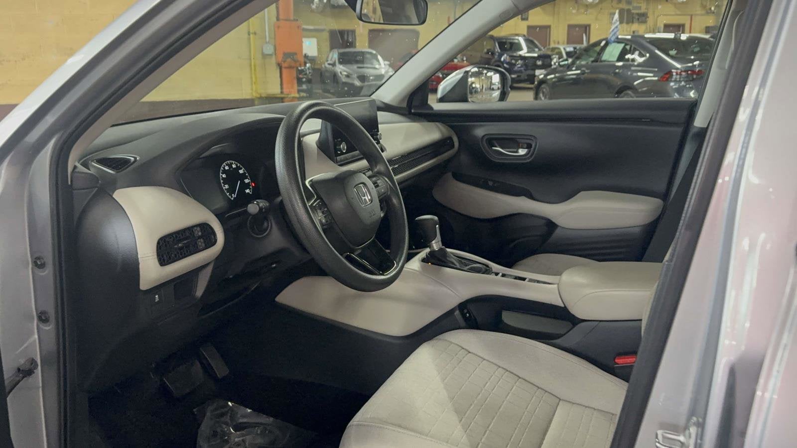 2024 Honda HR-V LX