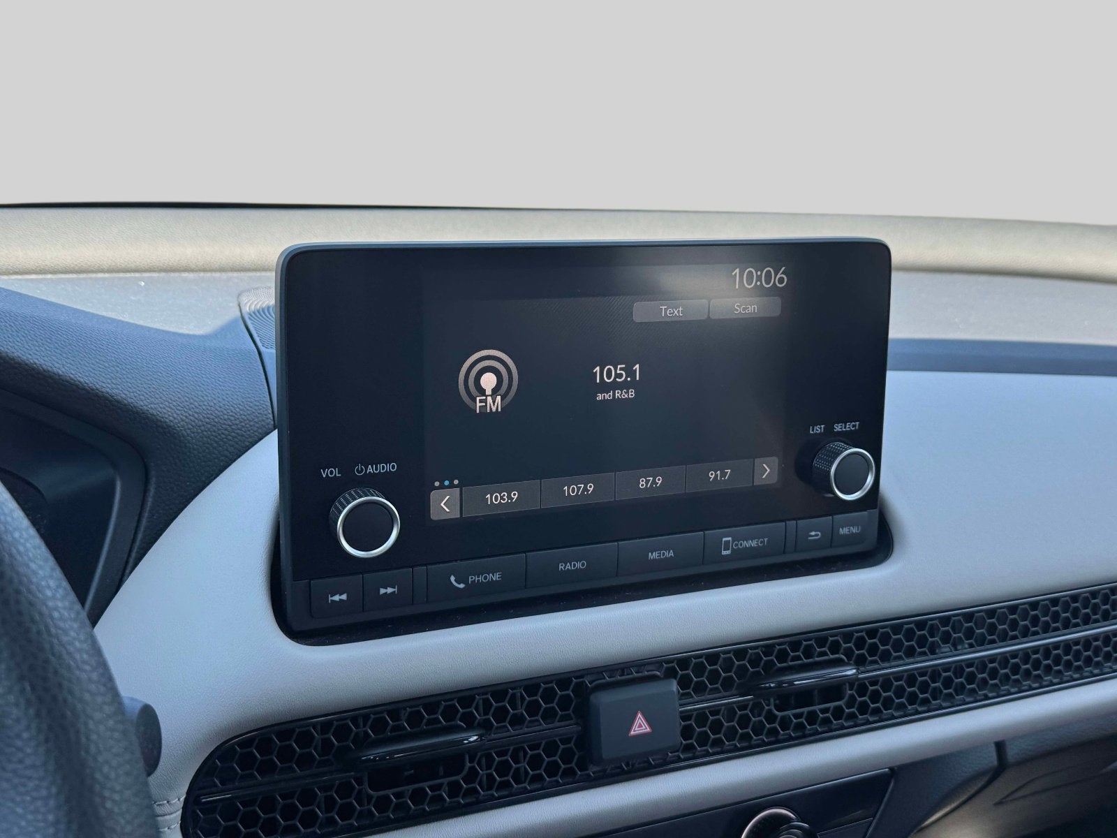 2023 Honda HR-V LX