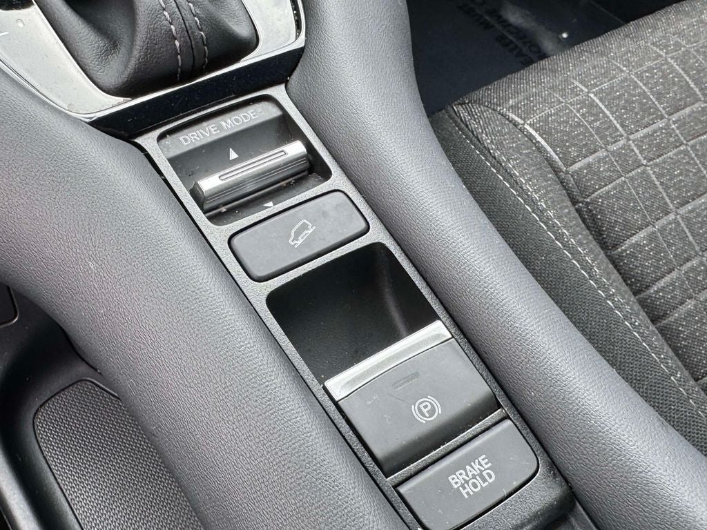 2026 Honda HR-V LX