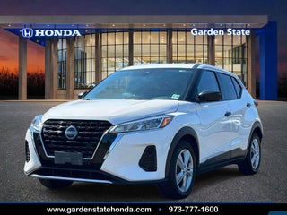 2023 Nissan Kicks S