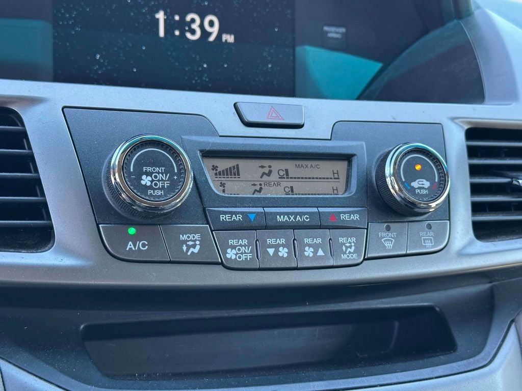 2016 Honda Odyssey LX - Photo 24