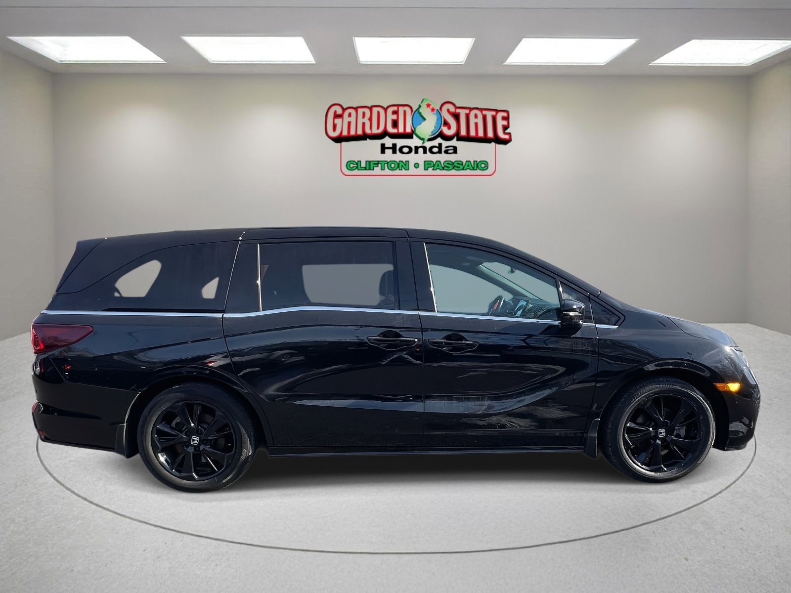 2023 Honda Odyssey Sport