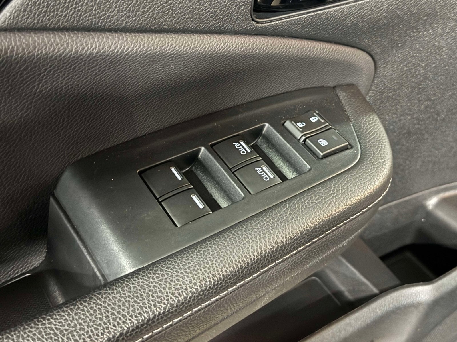 2023 Honda Passport Elite