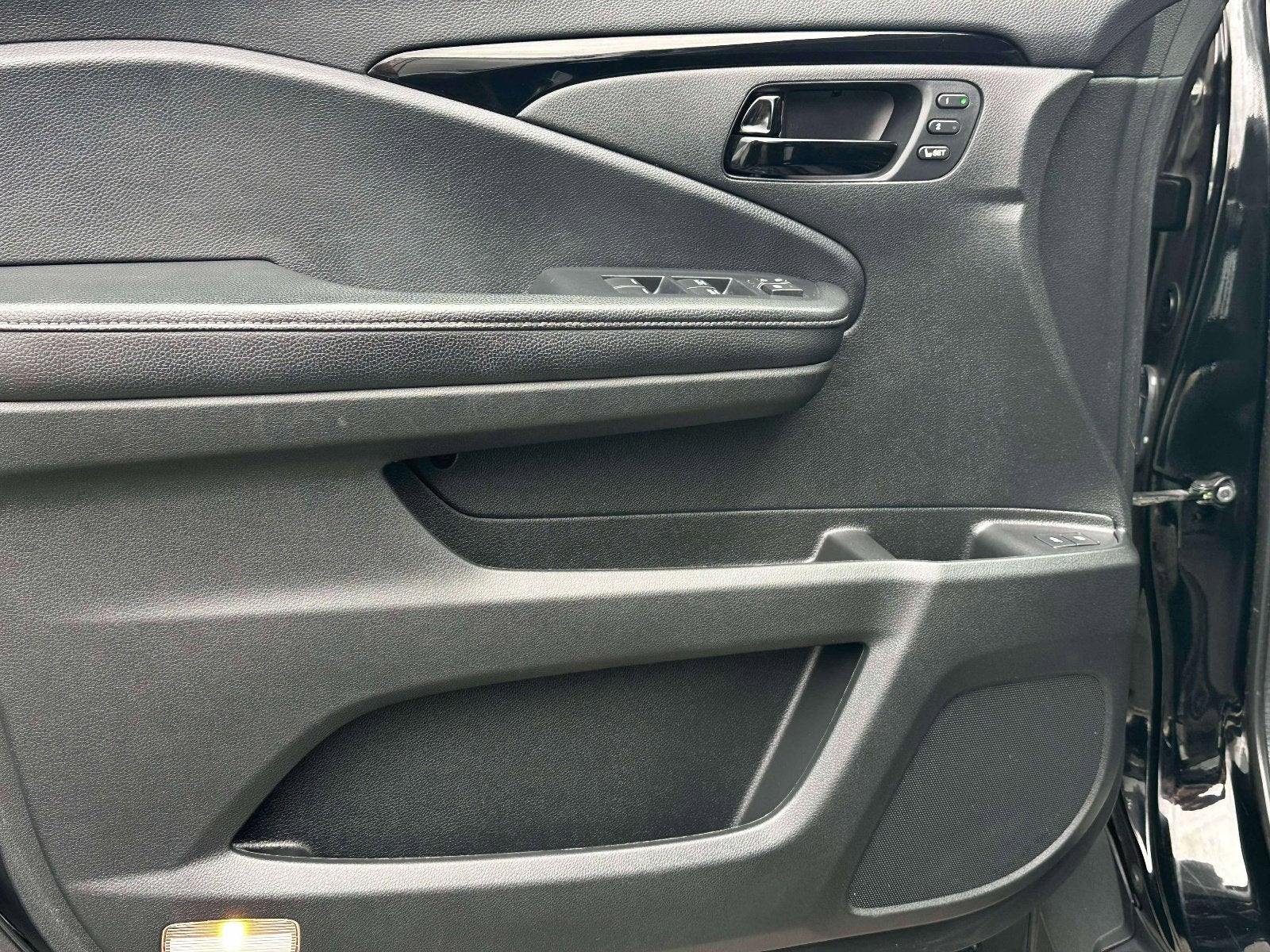 2022 Honda Passport Elite