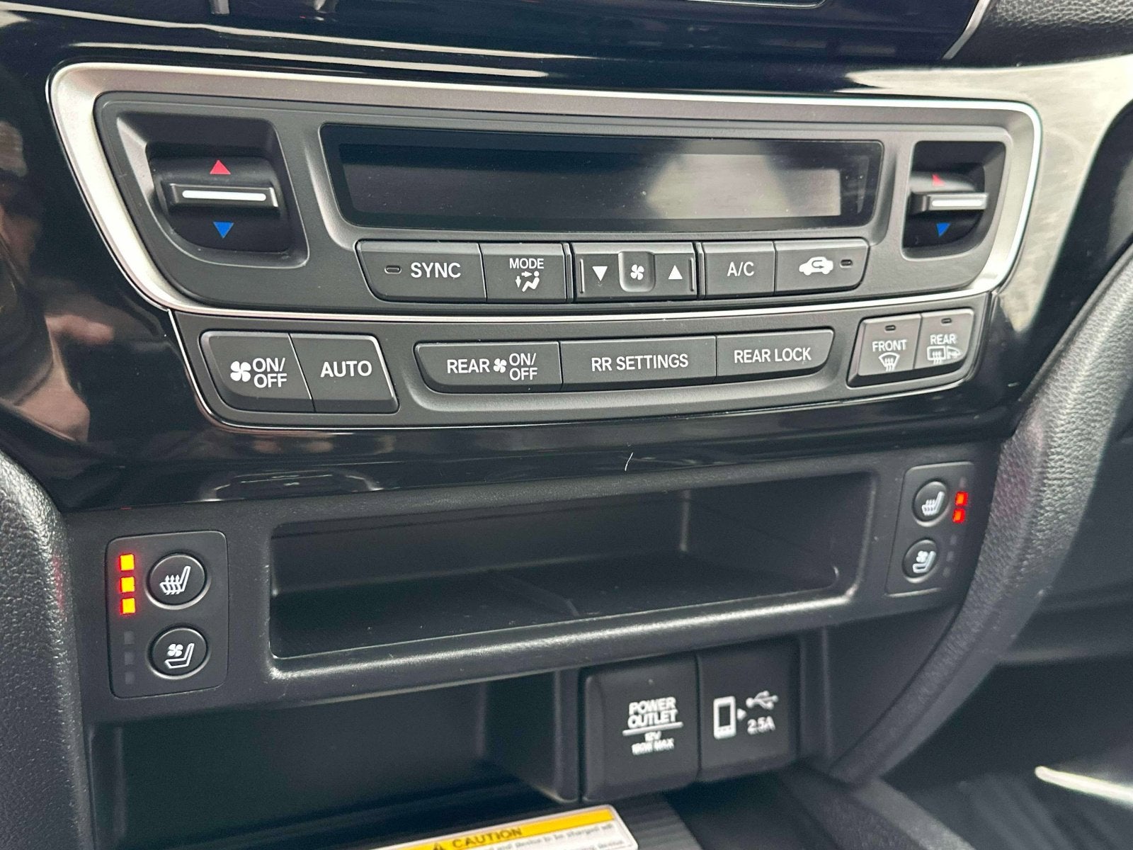 2022 Honda Passport Elite