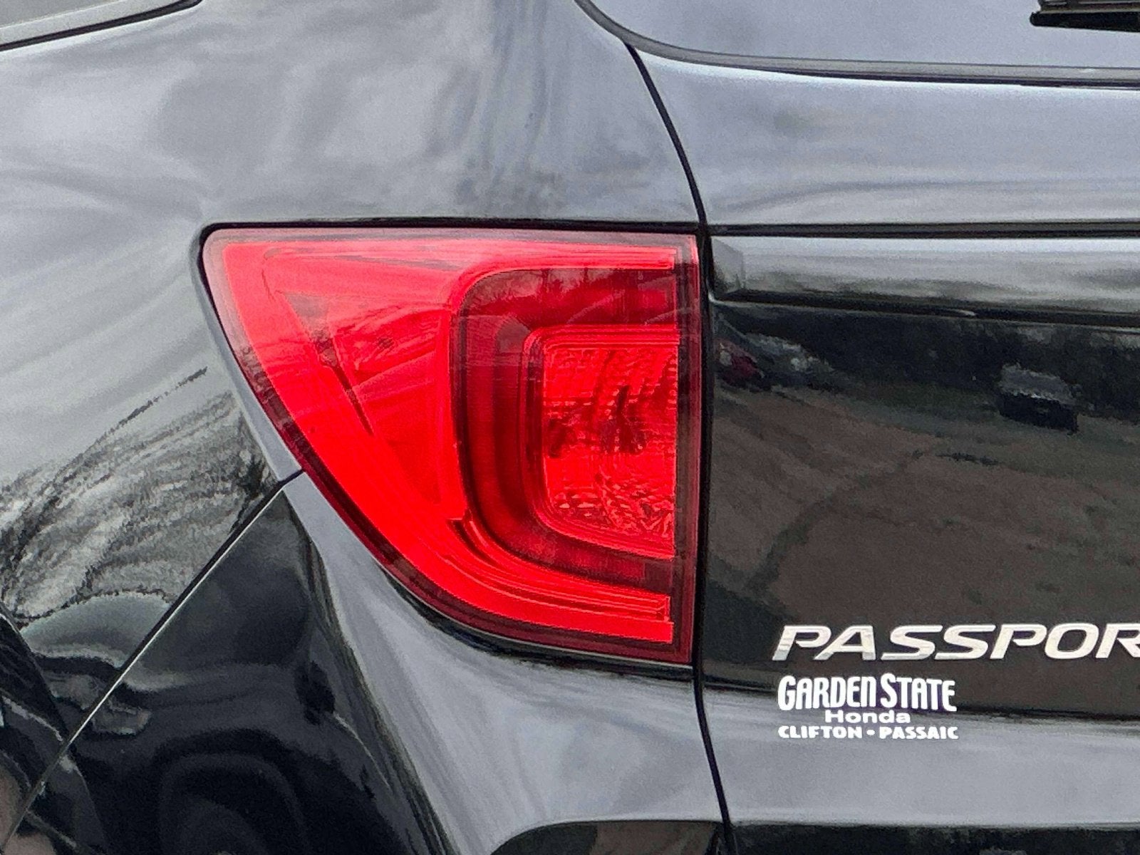 2022 Honda Passport Elite