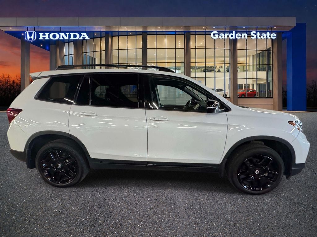 2024 Honda Passport Black Edition
