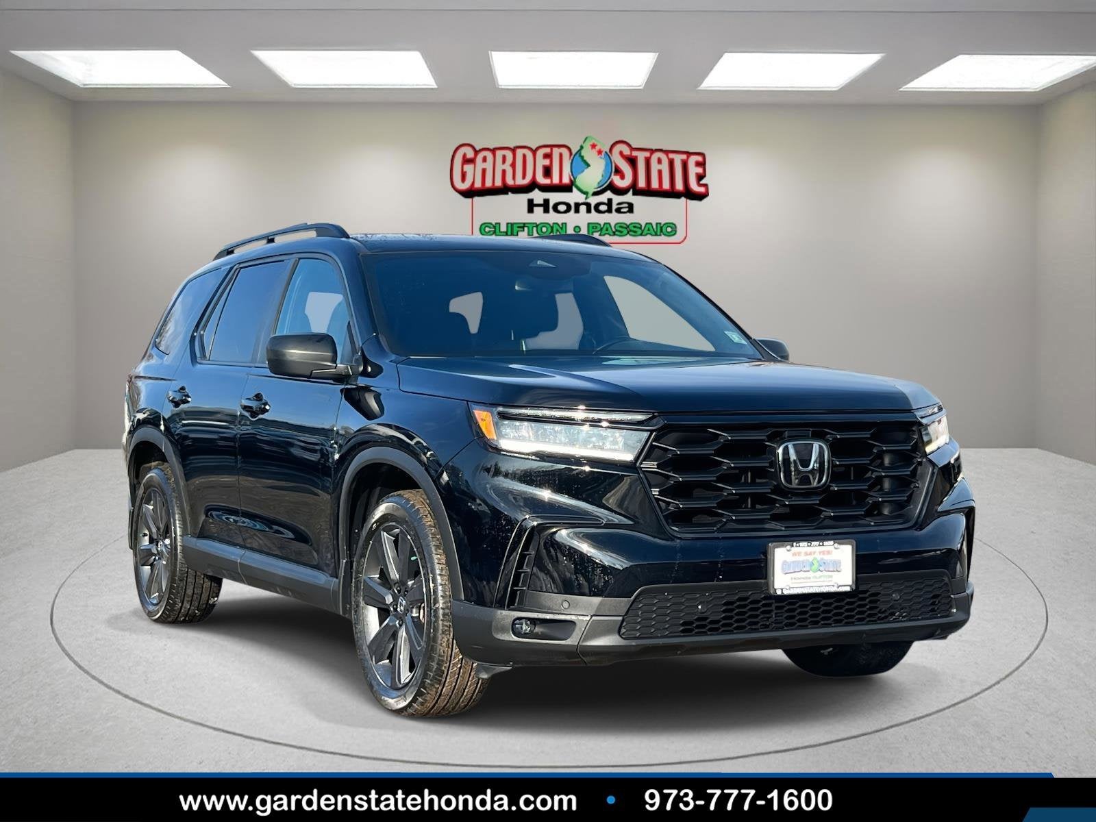 2023 Honda Pilot Sport