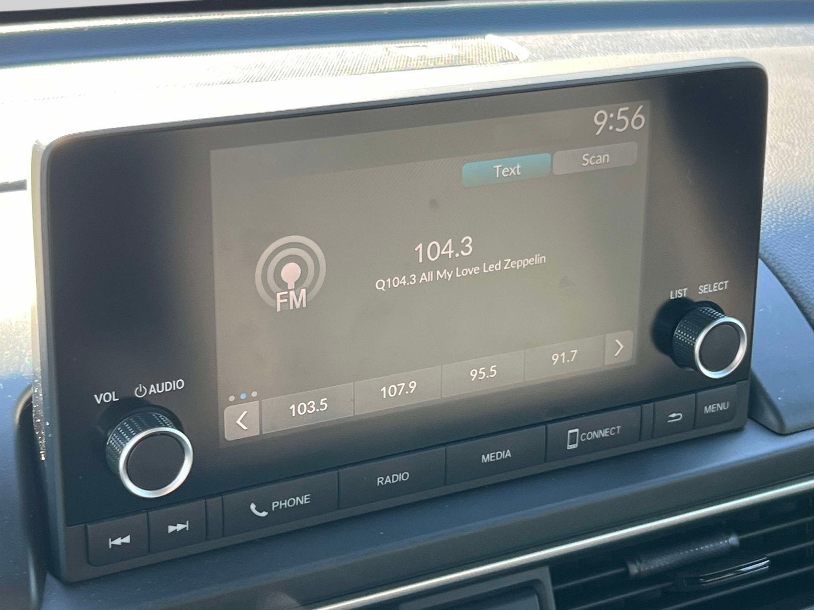 2023 Honda Pilot Sport