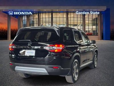 2023 Honda Pilot EX-L 8 Passenger