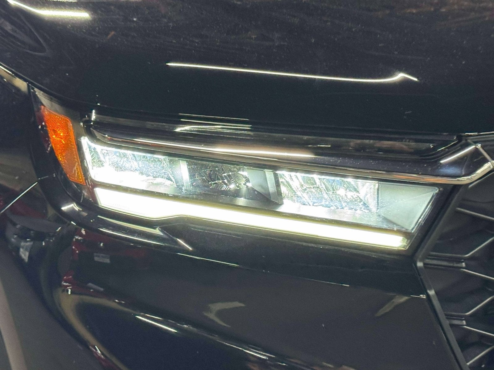 2023 Honda Pilot EX-L 8 Passenger