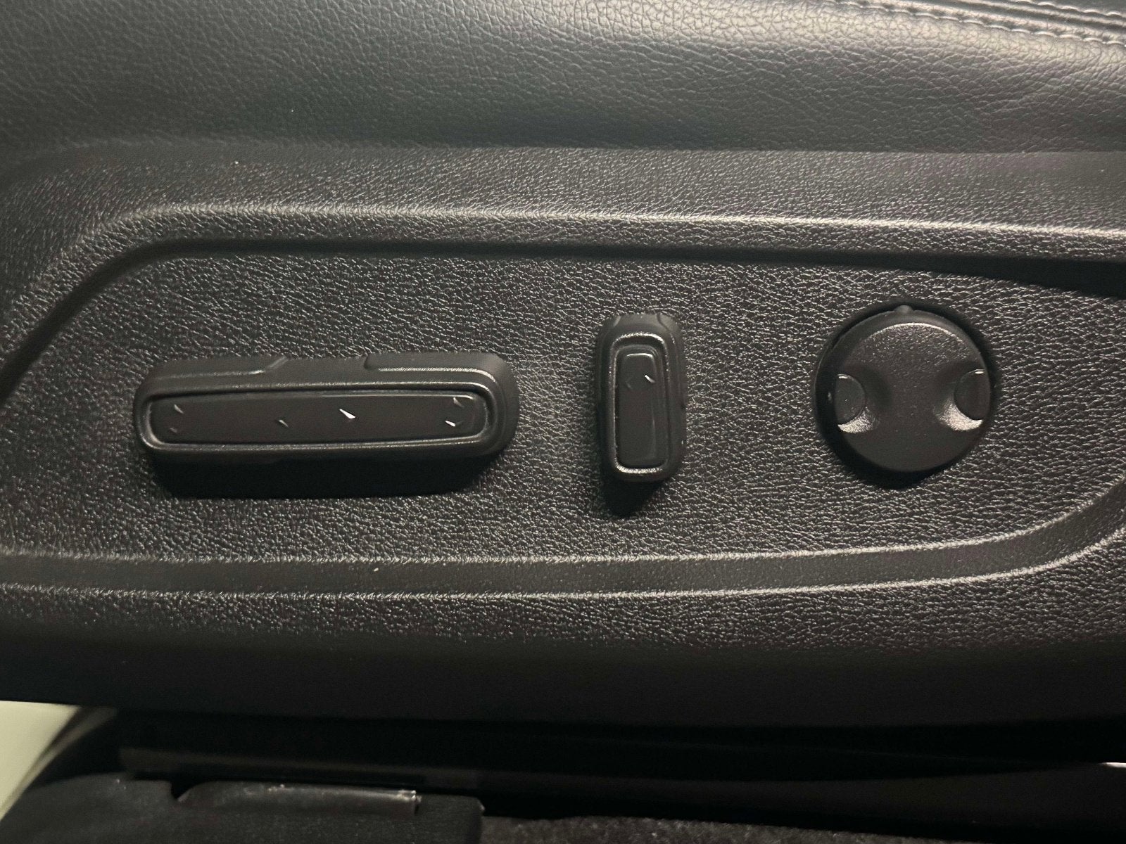 2023 Honda Pilot EX-L 8 Passenger