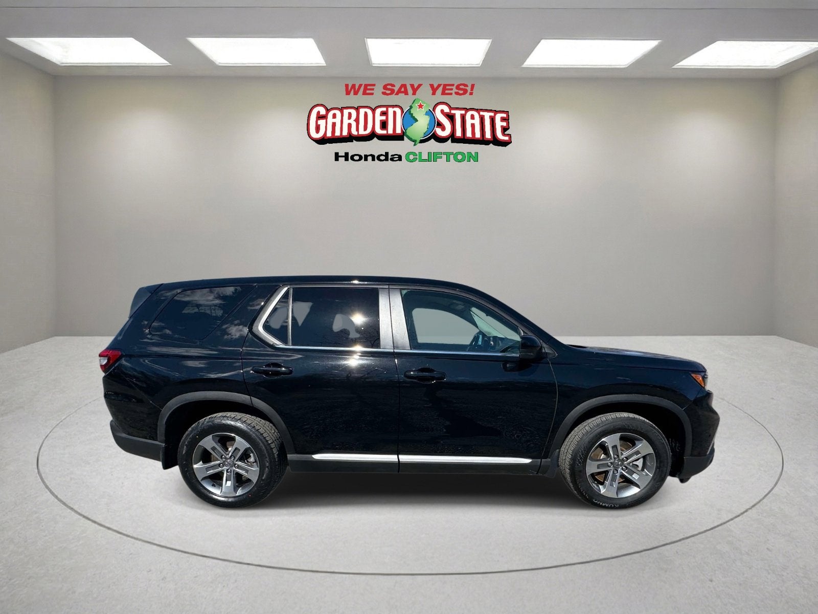 2023 Honda Pilot EX-L 7 Passenger