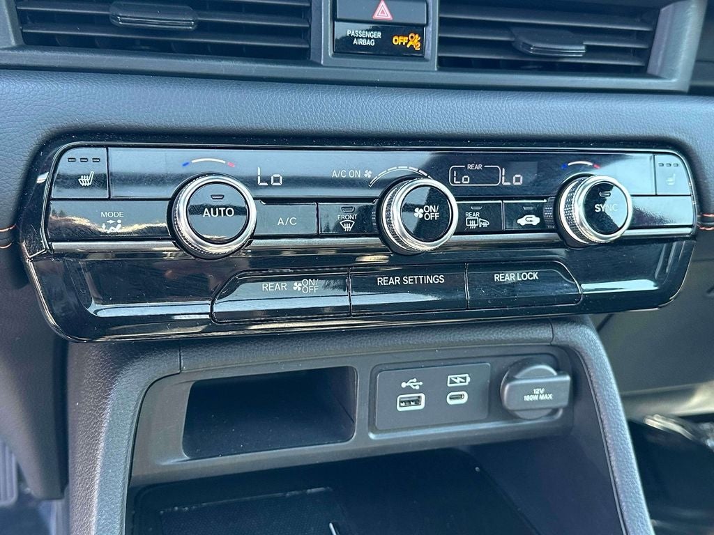 2023 Honda Pilot TrailSport