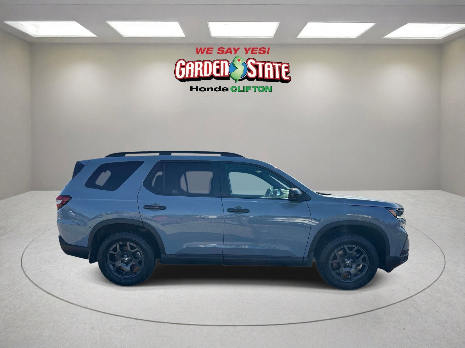 2023 Honda Pilot TrailSport