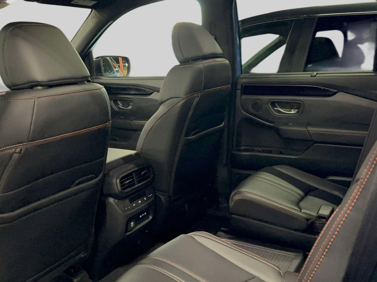 2025 Honda Pilot TrailSport - Photo 35