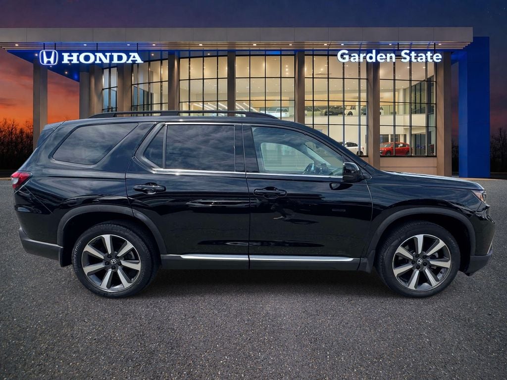 2023 Honda Pilot Touring