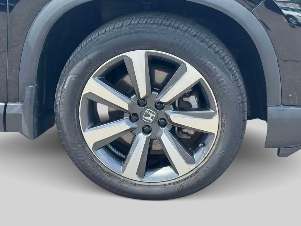 2023 Honda Pilot Touring