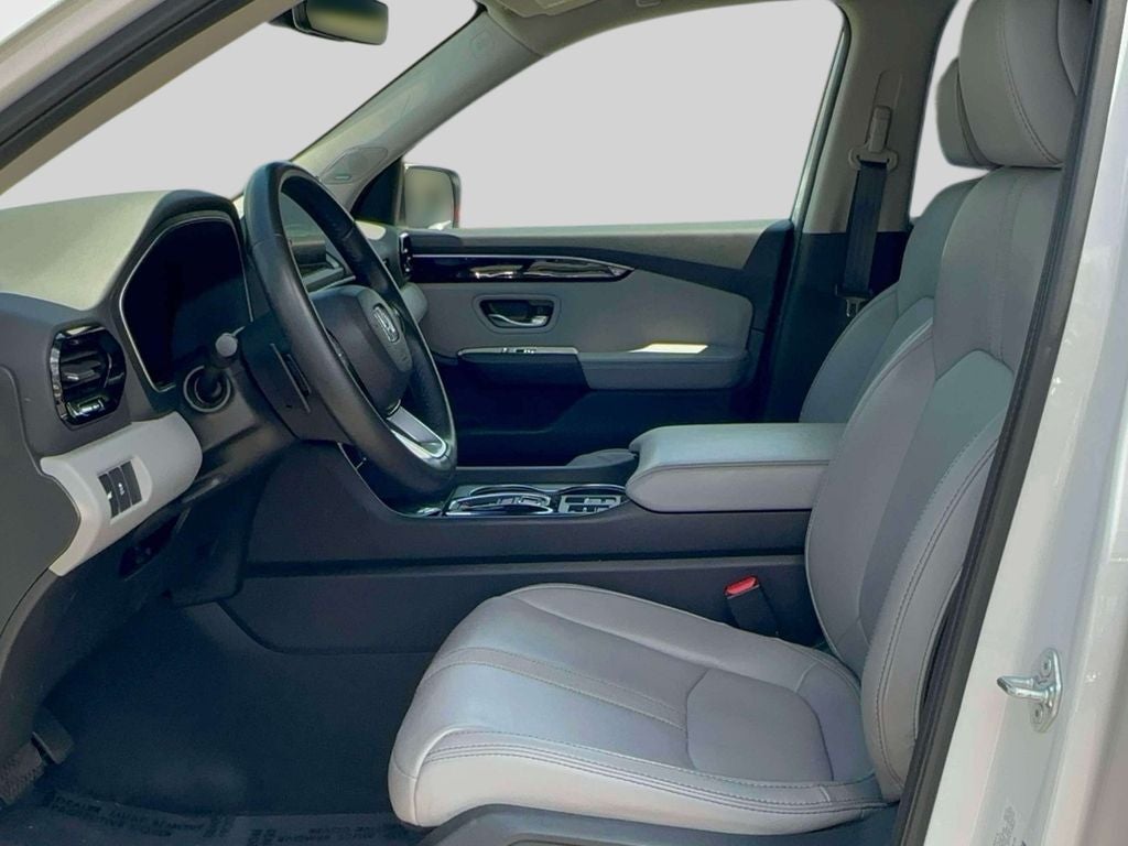 2024 Honda Pilot Touring - Photo 13