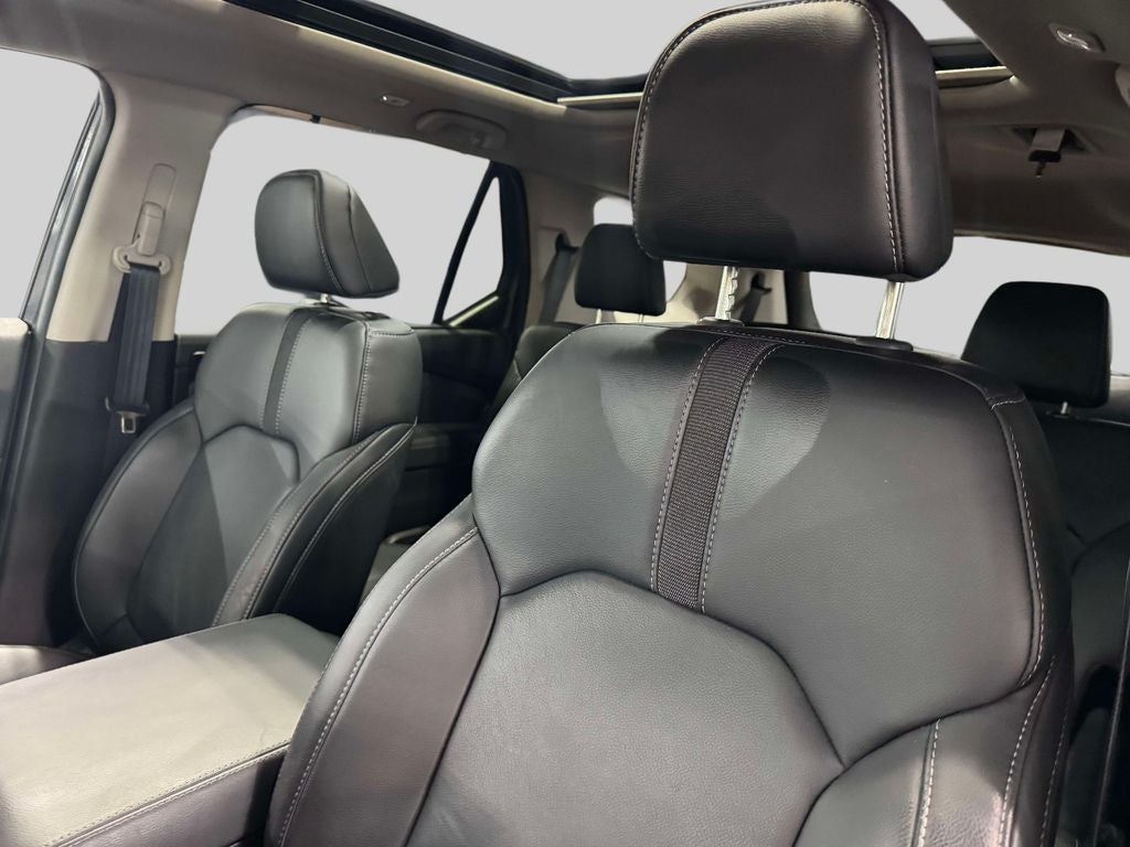2023 Honda Pilot Touring
