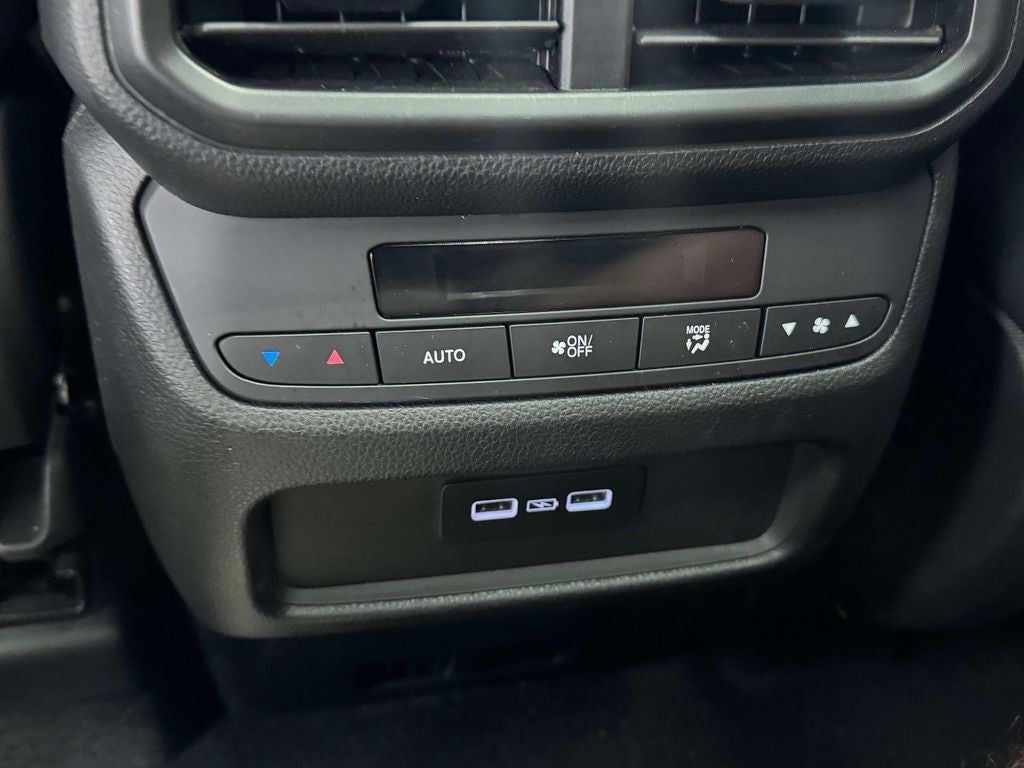 2023 Honda Pilot Touring