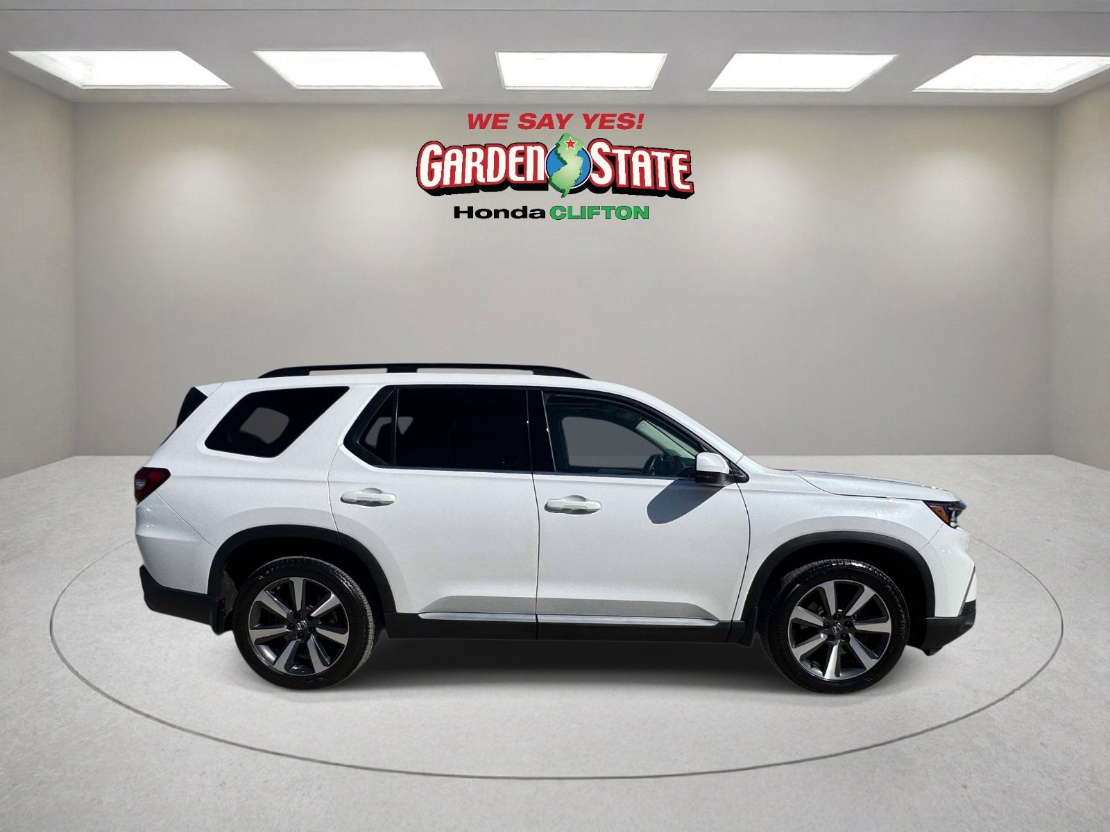 2023 Honda Pilot Touring
