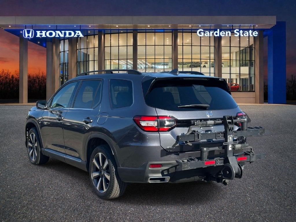 2024 Honda Pilot Touring