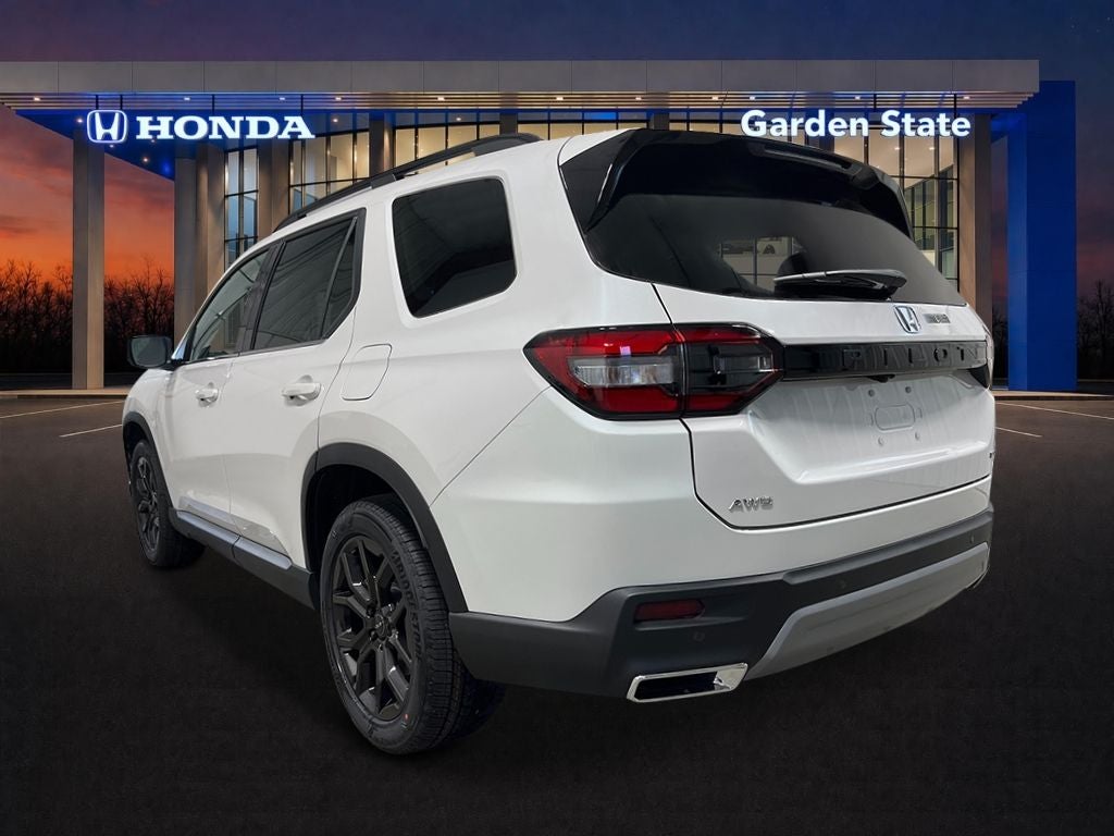 2025 Honda Pilot Touring+