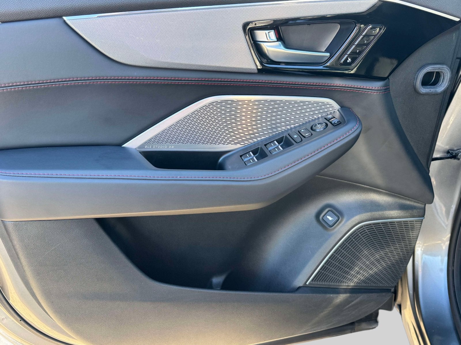 2023 Acura MDX w/A-Spec Package